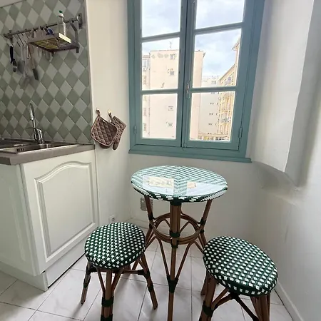 Appartamento La Rotonde Art,elegance&romantisme Au Coeur De Nice, à 2 Pas Du Negresco *