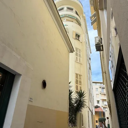 La Rotonde Art,elegance&romantisme Au Coeur De Nice, à 2 Pas Du Negresco *