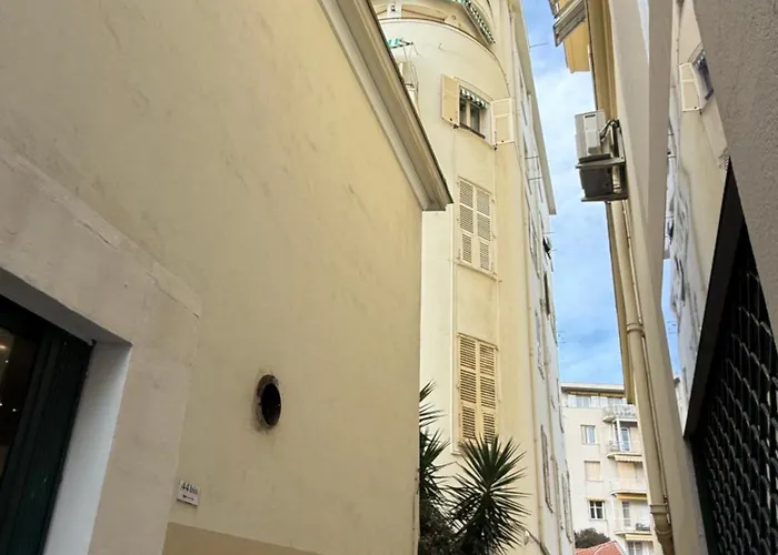 La Rotonde Art,elegance & Romantisme Au Coeur De Nice, A 2 Pas Du Negresco *