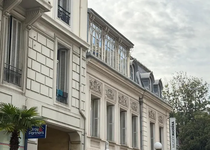 La Rotonde Art,elegance & Romantisme Au Coeur De Nice, A 2 Pas Du Negresco *